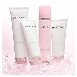 💄New
 Mary Kay Hydrating hydrating skin set Normal/Dry